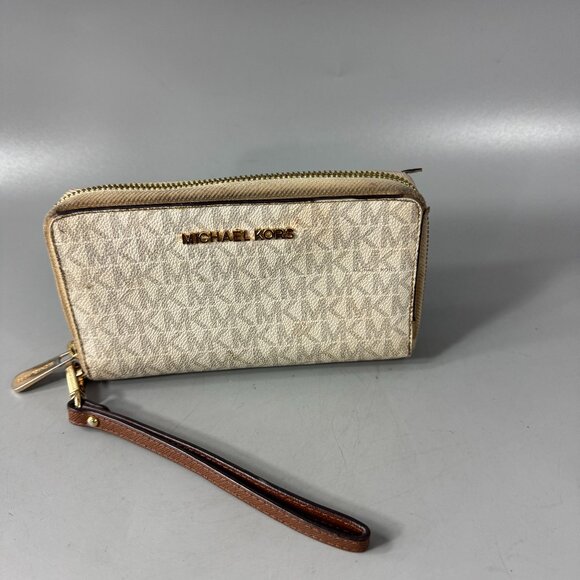 Michael Kors Jet Set Powder Blush Large Wallet/ Phone Case - Picture 1 of 15